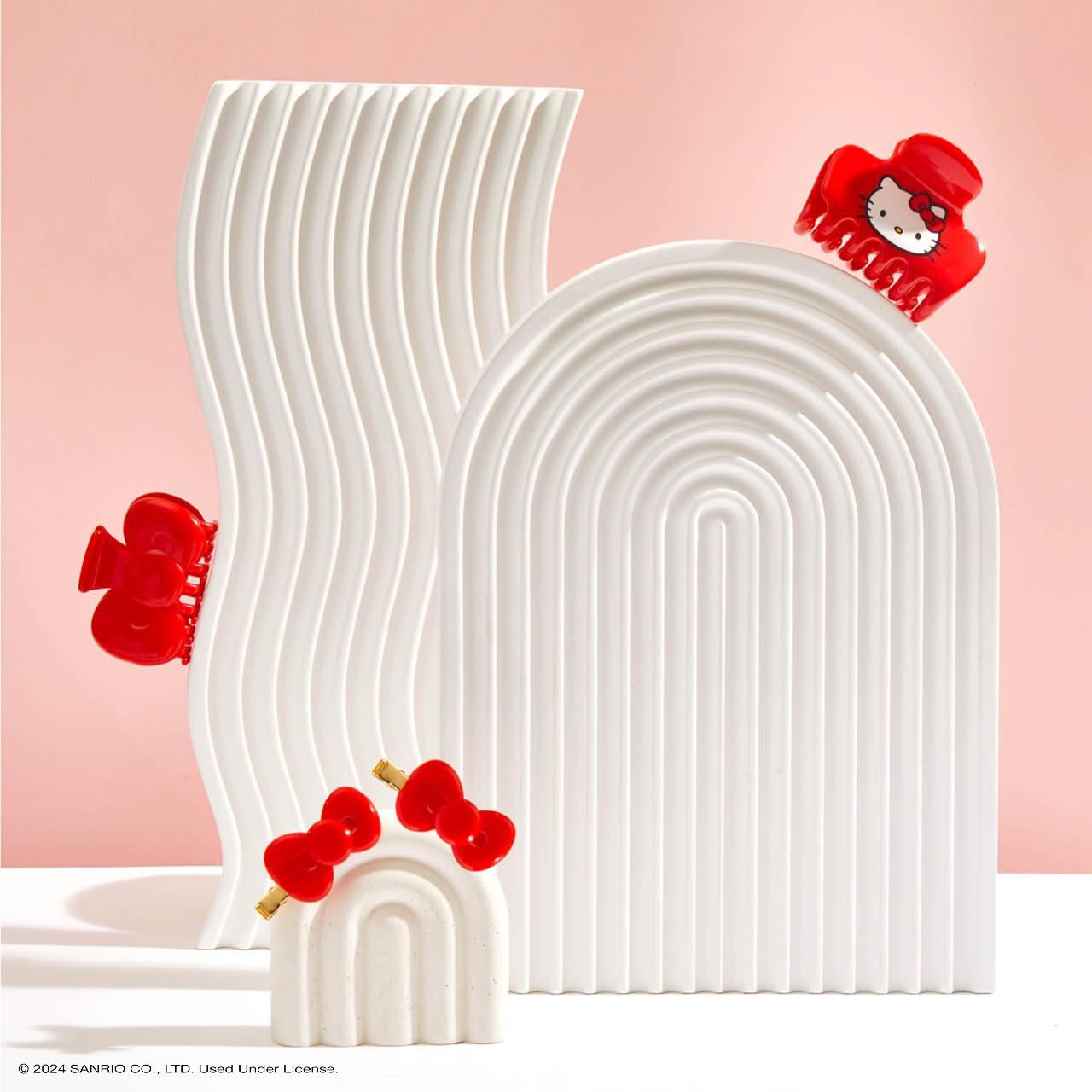 imageKitsch ampamp MickeyMinnie Hair Claw with Rhinestones Cute and Elegant Claw Clips for Girls Great for All Hair Types Recycled Plastic  Ideal Gifts for Women  1pc BlackKitty Face